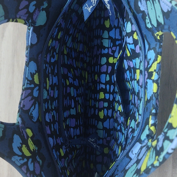 Vera Bradley~Abby~Indigo Pop - Picture 10 of 10